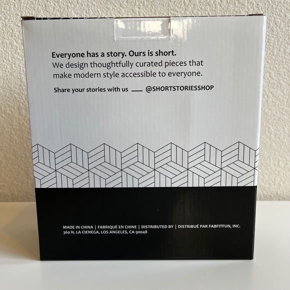 NEW Short Stories LED Indoor Planter NIB - Picture 5 of 8